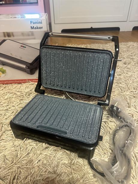 Kontaktný gril rohnson r-2105 panini maker,