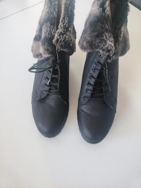 Členkové čižmy, rieker,40