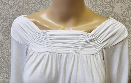 Nariasená blúzka, 38