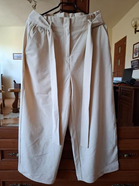 Culotte nohavice, reserved,38