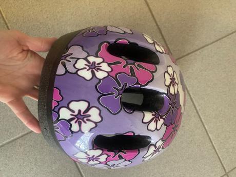 Cyklisticka prilba, xs