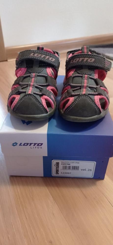 Sandále lutto č.26, 26