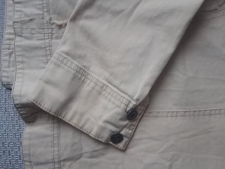 Krásna tenká bunda, s