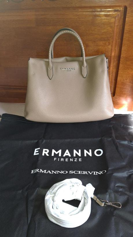 Béžová kabelka ermanno firenze,