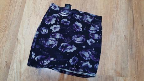 Dievčenská elastická sukna, 158