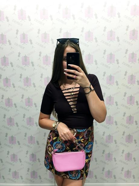 Top s výstrihom s/m, h&m,s