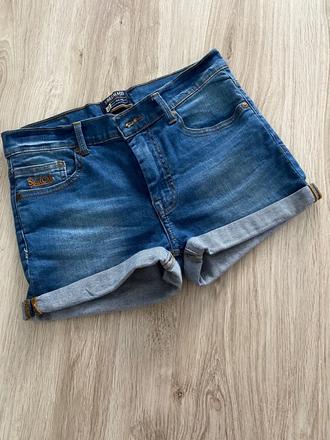 Riflové kraťasy, 38