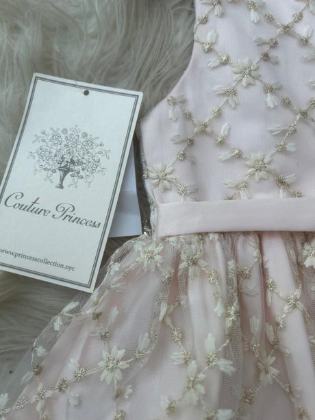 Šaty nové na 3 ročky, 