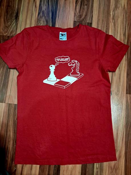 Šachové tričko, 158