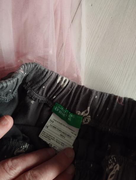Tylové sukne spolu, benetton,98