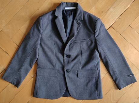 Oblek hugo boss, 116