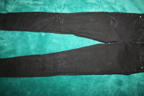 Cierne skinny rifle s dierami, zara,34