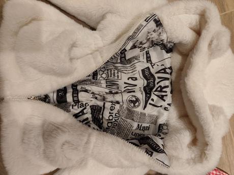 Biely kožušinový kabát na zips s kapucou, 92