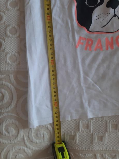 Tričká vrátane poštovného, 158