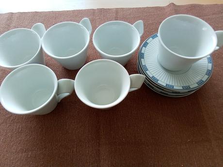 Šalky a podšálky,