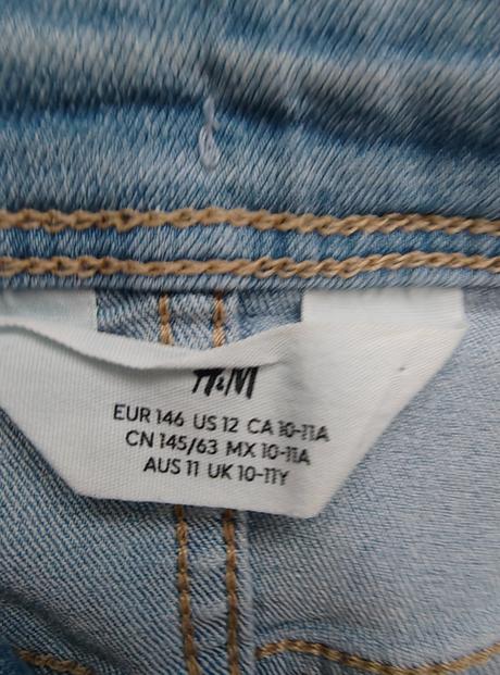 Dievčenské riflové šortky, veľ. 146, zn. hm, h&m,146