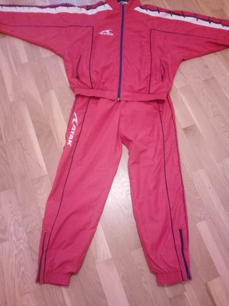 Dámska jogingova súprava atak, m