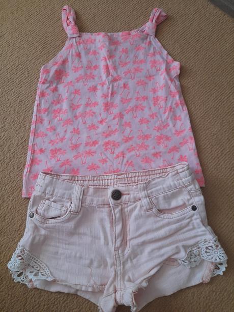 Tričko+kraťasy116, c&a,116