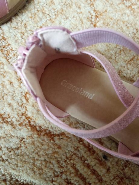 Ružové sandále, graceland,34