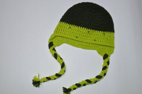 Čiapočka s brmbolcom, <50 - 158