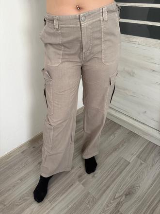 Nohavice house, house,l