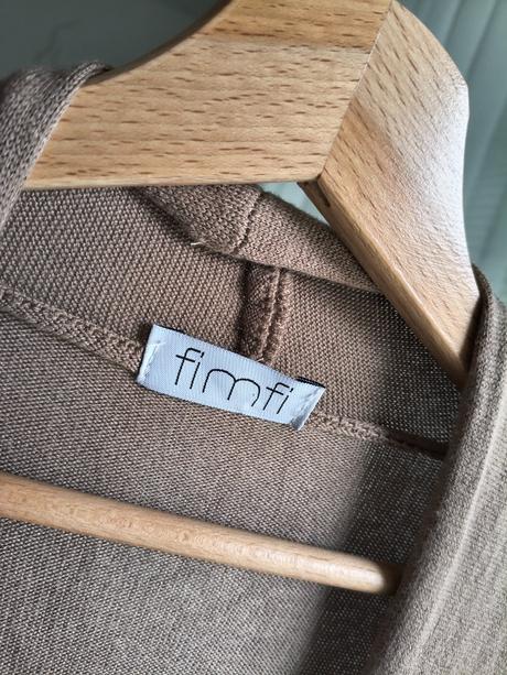 Ľahký letný sveter s prímesou ľanu s-m, m