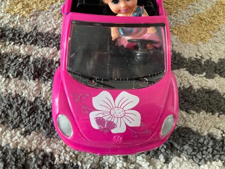 Auto pre menšie bábiky, 