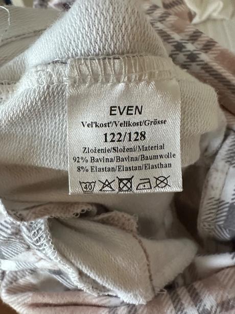 Even nohavice/leginy, 128