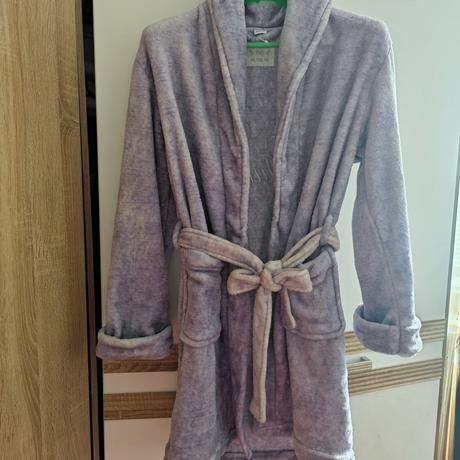 Makučký fialový župan, m