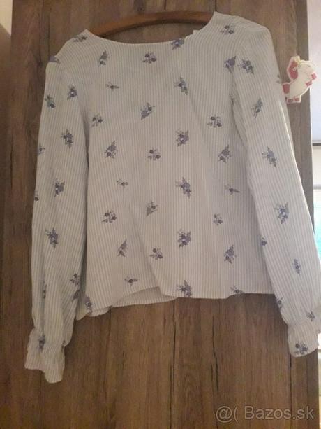 Blúzka na gombíky, 36