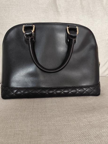 Kabelka guess, guess