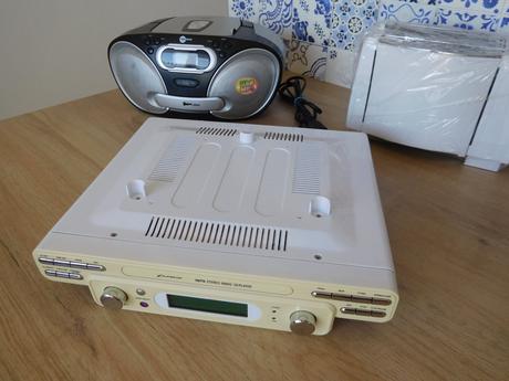 Rádio do kuchyne nemeckej výroby,, 