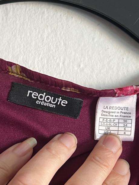 Kvetovane sifonove saty kvety mozu byt aj tehotens, xs