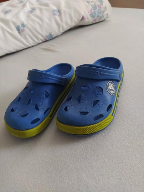 Crocsy šľapky, 33