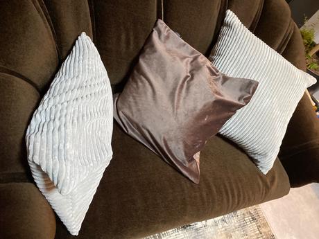 2x vrubkovana dekoracna obliecka, šírka (cm): 30,dĺžka (cm): 50