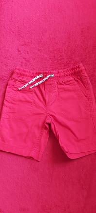 Červené kraťasy, palomino,92