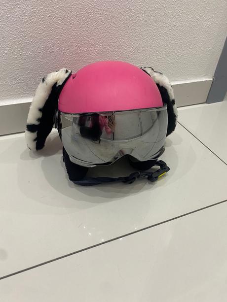 Detská lyžiarska prilba zn. cébé, 