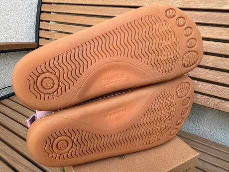 Celorocne clenkove kozene froddo 25,8 cm, froddo,39