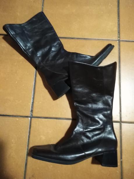 Tmavohnedé kožené čižmy v. 40, 40