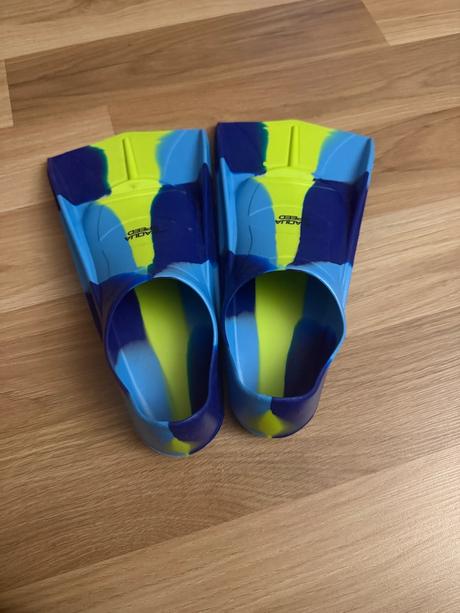 Kratke treningove plutvy velkost 35/36, 