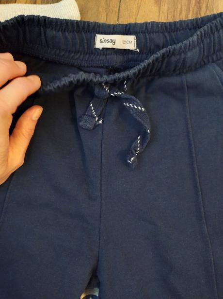 Tepláky, v. 122, sinsay,122