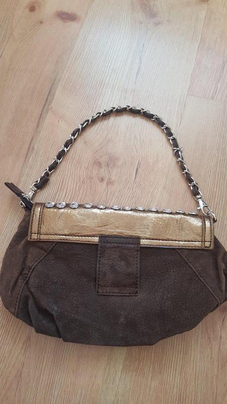 Kožená kabelka, 