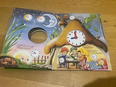 Detska kniha kolko je hodin, 