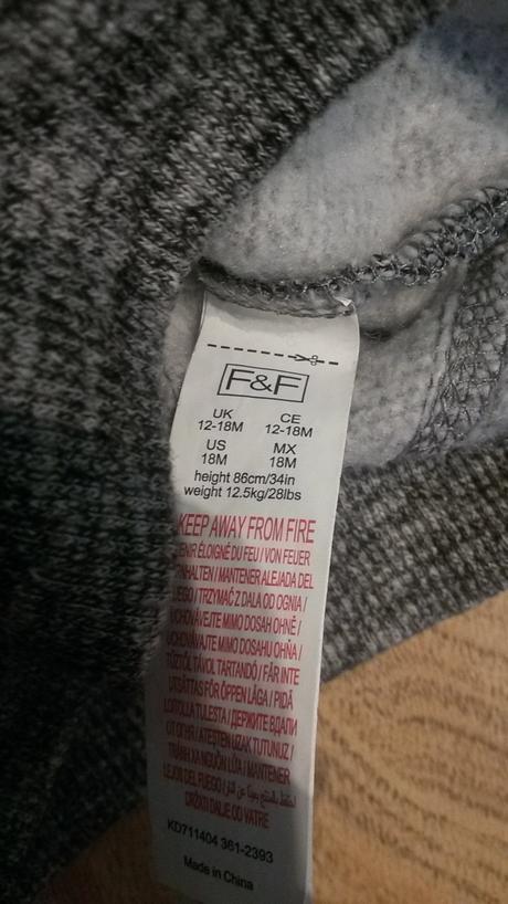 Šedá mikinka, f&f,86