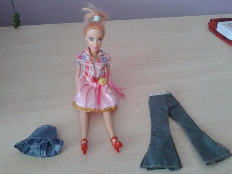 Bábika typu bárbie, 