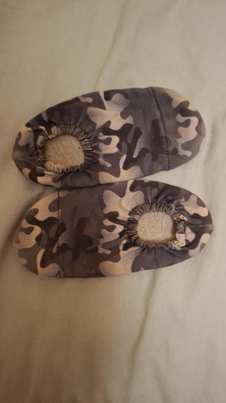 Protišmykové stopslip do vody, 23