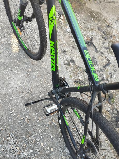 Pánsky bicykel-veľkosť  27,5 aj s dokladom o kúpe, kenzel,28