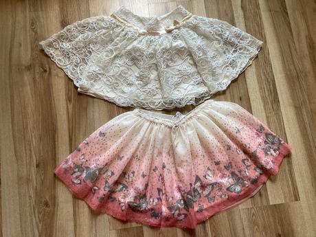 Motylikova sukna, c.110/116 +zadarmo cipkova sukna, h&m,110