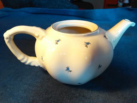 Čajník made in czechoslovakia, 