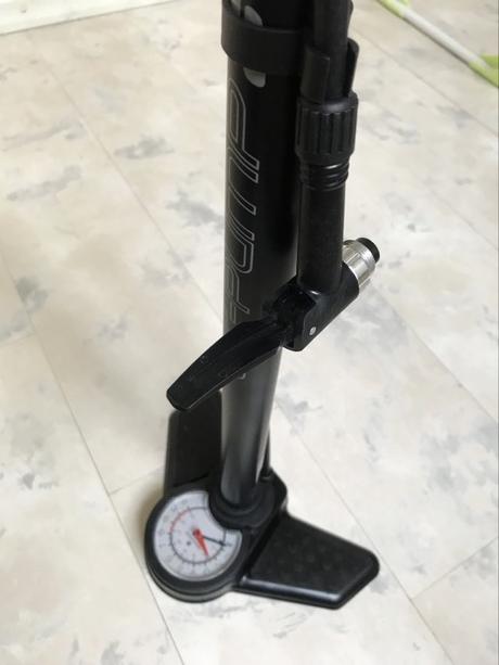 Stojanová pumpa - hustilka,